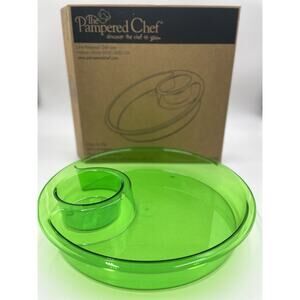 Pampered Chef Chip and DIp Bowl Green Acrylic #2793